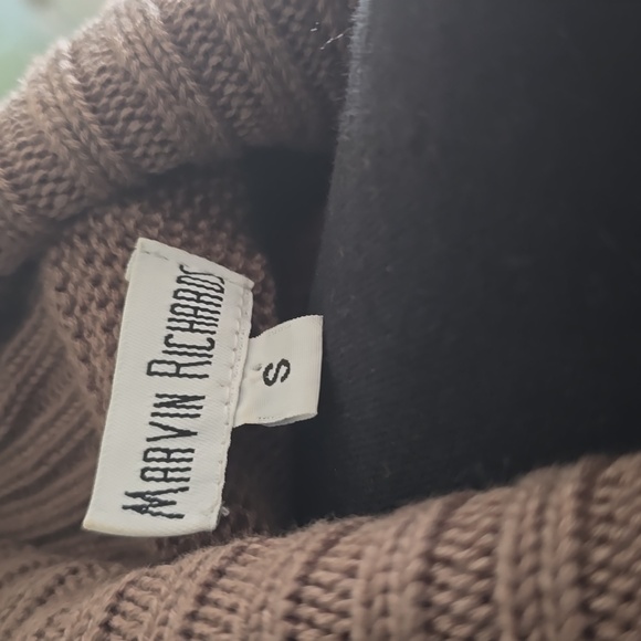 Longsleeved sweater dress - Picture 4 of 4